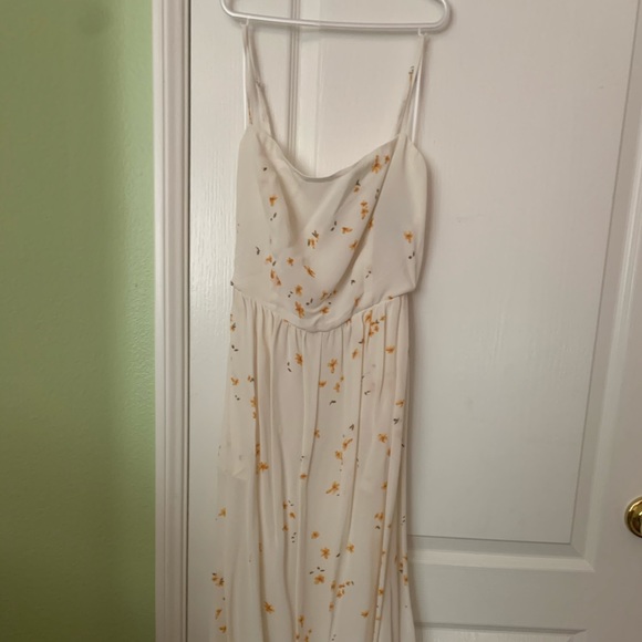 Reformation Dresses & Skirts - beautiful Reformation dress